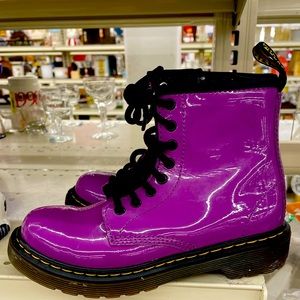 Doc Martens girls size 13 EUC